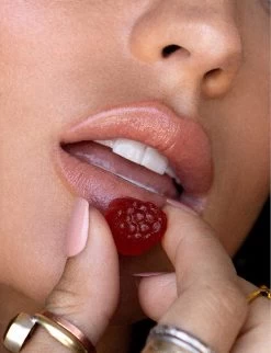 Glow Supplements 60 Gummies 10 Glow Supplements 60 Gummies -Boutique Gourmet Store R04074974 ALT03